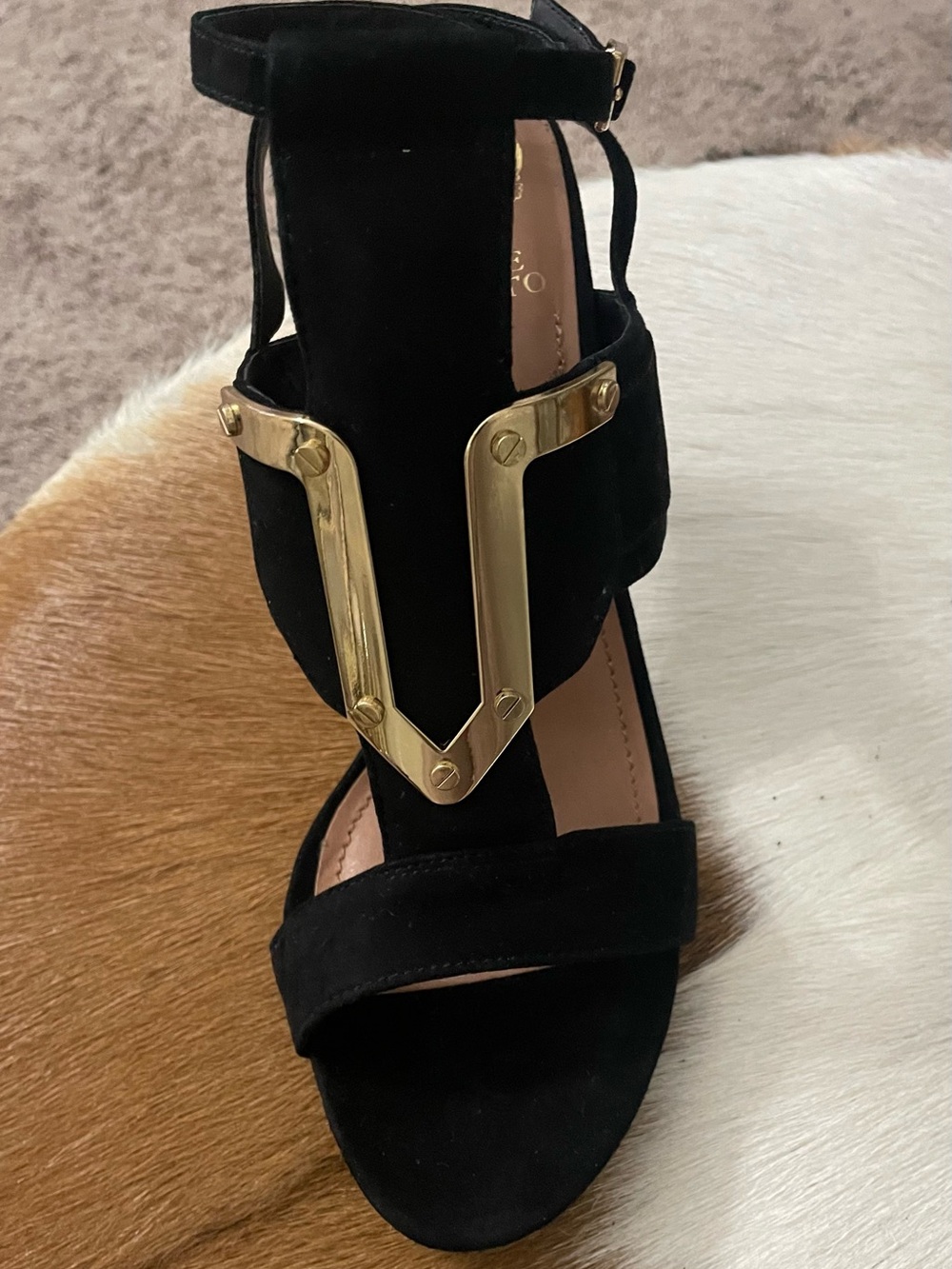 Vince Camuto Black Suede Heeled Sandals with Gold V Accent